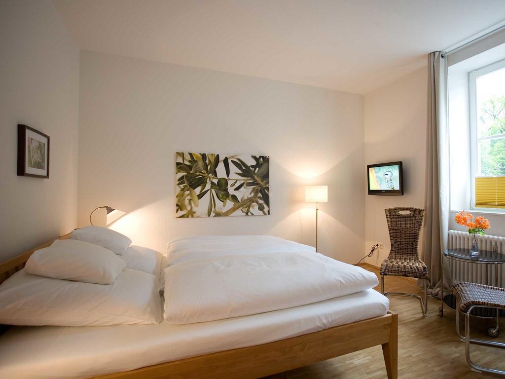 Parkhotel Wolfsburg Quarto foto